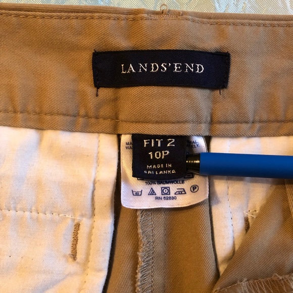 Lands’ End chino shorts, khaki color, size 10P - Picture 4 of 6